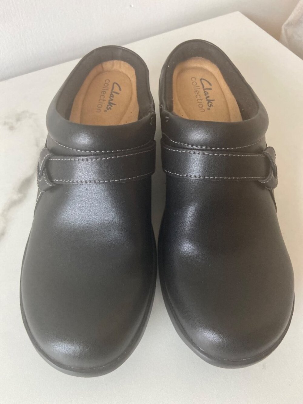 Clarks Collection Angie Mist Black Leather Clogs Mules Women’s Size 8.5 M
